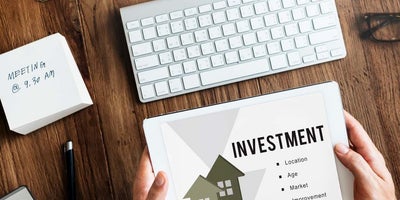 Best Neighborhoods Near Epic Universe to Live or Invest